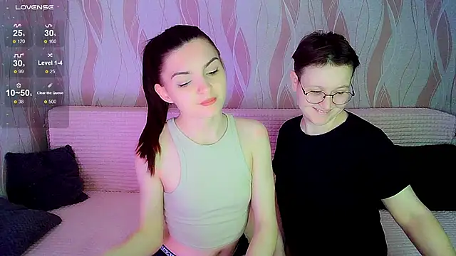  crazy baby  online show from October 10, 2025, 10:53 pm