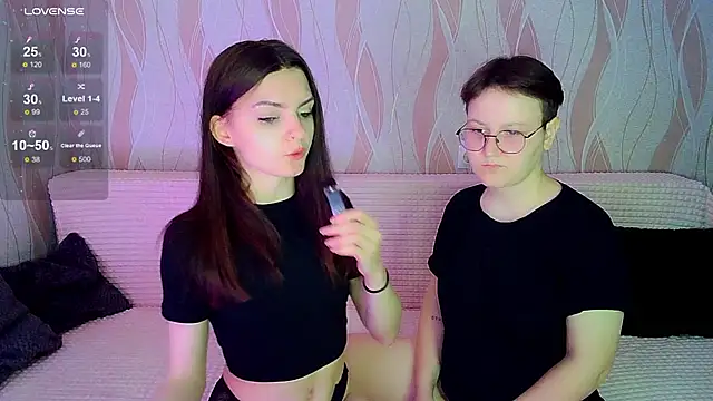  crazy baby  online show from October 19, 2025, 8:09 pm