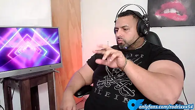 Snapshot of rodrix54 chatting on January 26, 2025, 11:18 pm rodrix54 online show from January 26, 2025, 11:18 pm