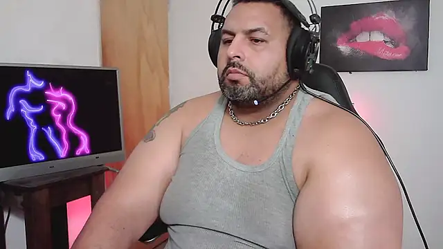 Snapshot of rodrix54 chatting on February 2, 2025, 10:28 pm rodrix54 online show from February 2, 2025, 10:28 pm