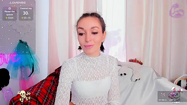 Snapshot of jessica_tiny chatting on April 29, 2026, 2:04 am jessica tiny online show from April 29, 2026, 2:04 am