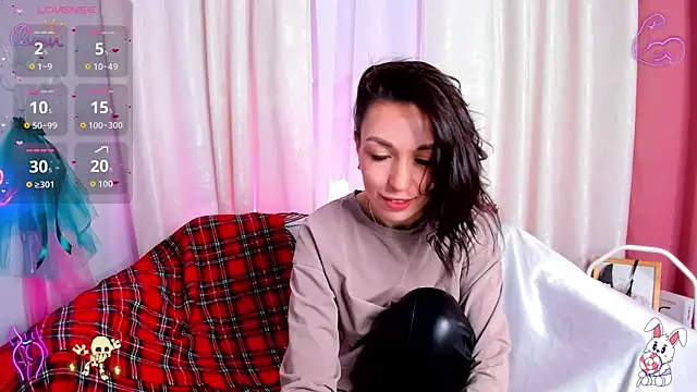 Snapshot of jessica_tiny chatting on May 13, 2026, 1:25 am jessica tiny online show from May 13, 2026, 1:25 am