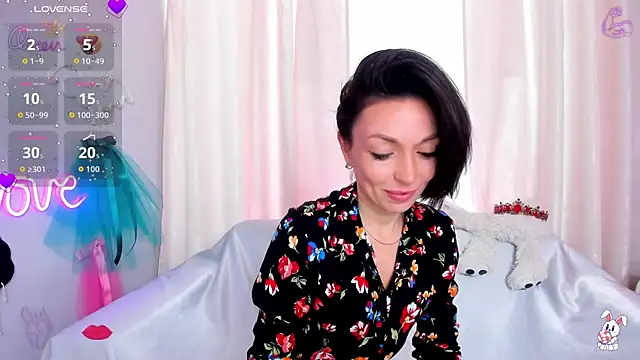 Snapshot of jessica_tiny chatting on June 21, 2026, 1:19 am jessica tiny online show from June 21, 2026, 1:19 am