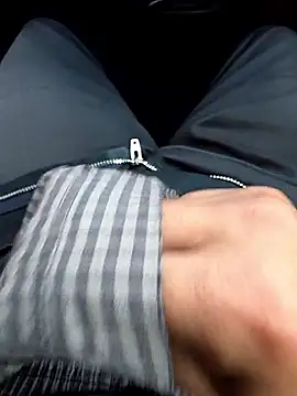 mjiyk1130 online show from February 13, 2026, 8:21 am