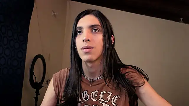 Snapshot of angelitofemboy chatting on April 18, 2026, 5:11 am angelitofemboy online show from April 18, 2026, 5:11 am
