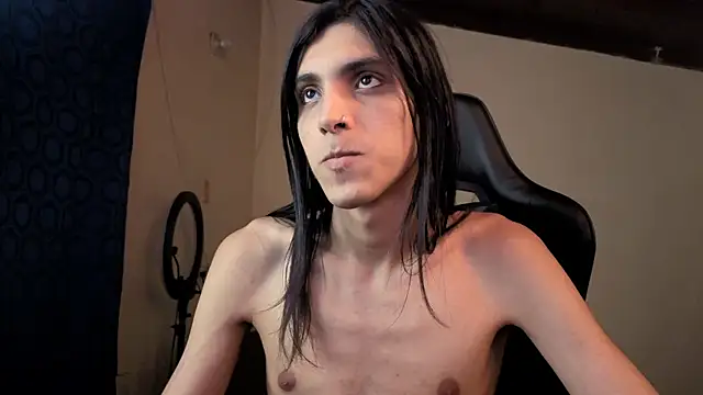 Snapshot of angelitofemboy chatting on April 24, 2026, 6:49 am angelitofemboy online show from April 24, 2026, 6:49 am