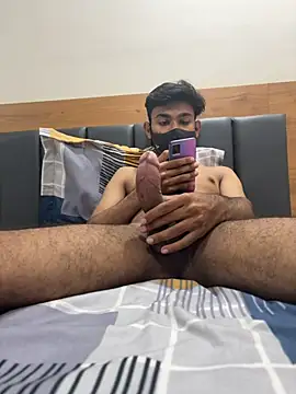 Snapshot of rajapo_1 chatting on May 1, 2026, 5:39 pm rajapo 1 online show from May 1, 2026, 5:39 pm