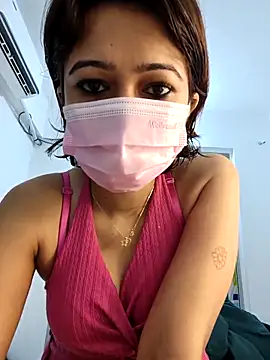 Angel rani2 online show from October 31, 2025, 3:02 pm