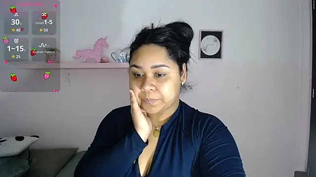 Snapshot of Nahom1_ chatting on October 31, 2025, 12:44 am Nahom1 online show from October 31, 2025, 12:44 am