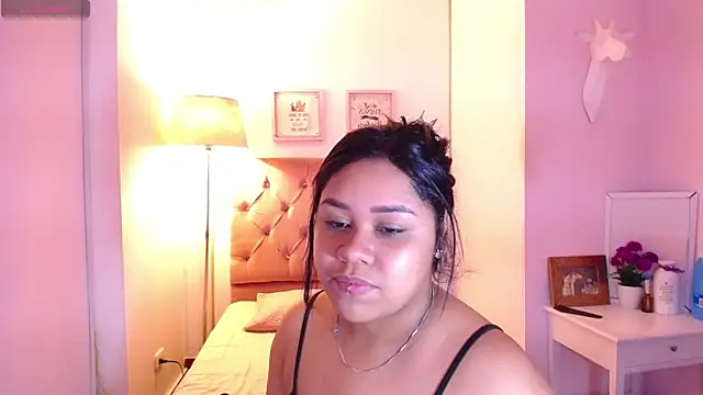 Snapshot of Nahom1_ chatting on November 4, 2025, 8:19 pm Nahom1 online show from November 4, 2025, 8:19 pm