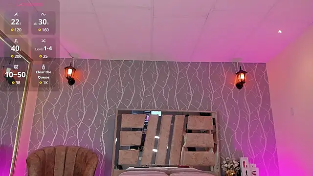 Snapshot of madison_fox1 chatting on February 4, 2025, 12:44 pm madison fox1 online show from February 4, 2025, 12:44 pm