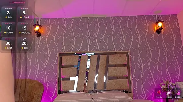 Snapshot of madison_fox1 chatting on October 3, 2025, 12:46 pm madison fox1 online show from October 3, 2025, 12:46 pm