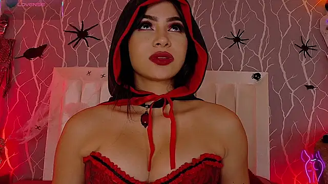 Snapshot of madison_fox1 chatting on October 31, 2025, 3:02 pm madison fox1 online show from October 31, 2025, 3:02 pm