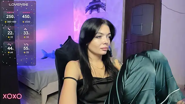 Snapshot of Mariella_Adamss chatting on February 16, 2025, 3:05 pm Mariella Adamss online show from February 16, 2025, 3:05 pm