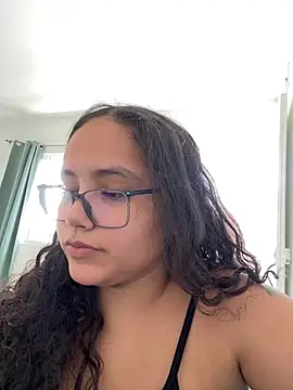 CurlyGirl 1 online show from January 22, 2025, 6:41 pm