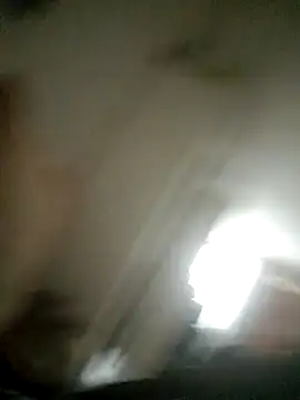 Snapshot of koolbend chatting on March 1, 2026, 8:27 am koolbend online show from March 1, 2026, 8:27 am