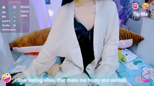 Snapshot of Ly__ chatting on February 26, 2026, 3:05 am Ly online show from February 26, 2026, 3:05 am