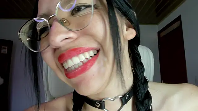Snapshot of Katty_mouth chatting on January 21, 2025, 10:30 pm Katty mouth online show from January 21, 2025, 10:30 pm