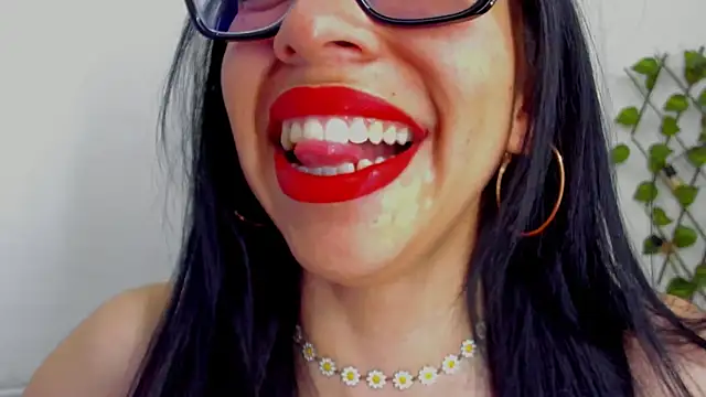 Snapshot of Katty_mouth chatting on October 11, 2025, 1:42 pm Katty mouth online show from October 11, 2025, 1:42 pm