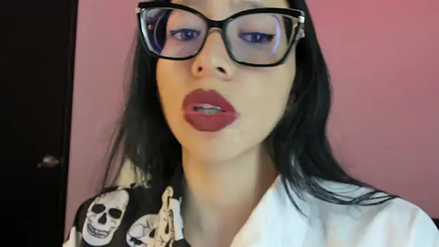 Katty mouth online show from April 13, 2026, 4:56 pm