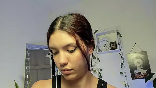 Snapshot of Emperatriiz chatting on January 11, 2025, 12:12 am Emperatriiz online show from January 11, 2025, 12:12 am