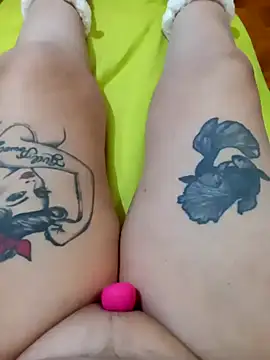 Snapshot of Hotsereia chatting on December 8, 2024, 4:14 am Hotsereia online show from December 8, 2024, 4:14 am