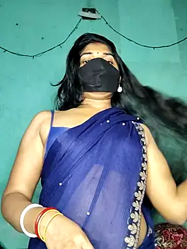 Snapshot of Luv_Adite20 chatting on February 25, 2025, 5:36 pm Luv Adite20 online show from February 25, 2025, 5:36 pm