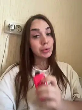 Snapshot of chups_girl chatting on August 5, 2026, 1:47 pm chups girl online show from August 5, 2026, 1:47 pm