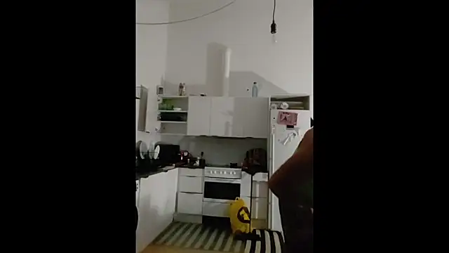 Snapshot of eltoulou chatting on January 14, 2025, 2:40 am eltoulou online show from January 14, 2025, 2:40 am