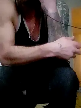 Snapshot of eltoulou chatting on February 12, 2025, 1:48 pm eltoulou online show from February 12, 2025, 1:48 pm