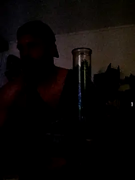 Snapshot of eltoulou chatting on February 20, 2025, 9:31 pm eltoulou online show from February 20, 2025, 9:31 pm