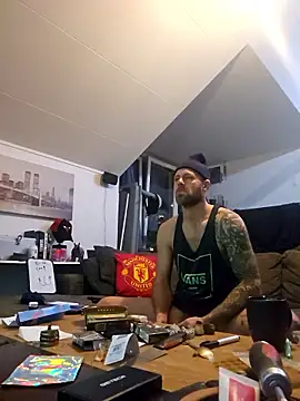 eltoulou online show from January 6, 2026, 4:11 pm