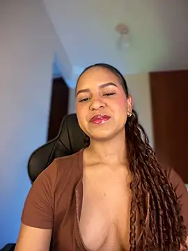 gretta kler1 online show from January 25, 2025, 11:43 pm