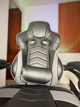 gretta kler1 online show from February 23, 2025, 7:28 pm