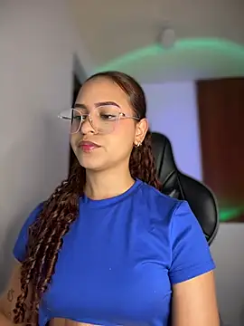 gretta kler1 online show from March 11, 2025, 3:12 pm