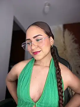 Snapshot of gretta_kler1 chatting on February 6, 2026, 9:40 pm gretta kler1 online show from February 6, 2026, 9:40 pm