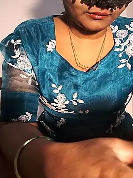 FANTASY QUEEN 07 online show from February 8, 2026, 1:36 pm