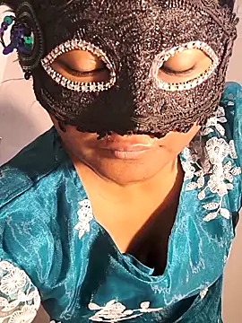 FANTASY QUEEN 07 online show from April 28, 2026, 2:27 am