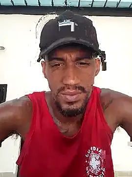 fieltoprj1 online show from February 21, 2025, 1:33 pm