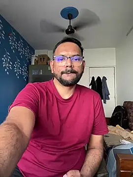 Snapshot of lovbombayduck11 chatting on June 16, 2026, 9:56 am lovbombayduck11 online show from June 16, 2026, 9:56 am