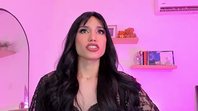 rose saenz online show from December 15, 2024, 7:10 pm