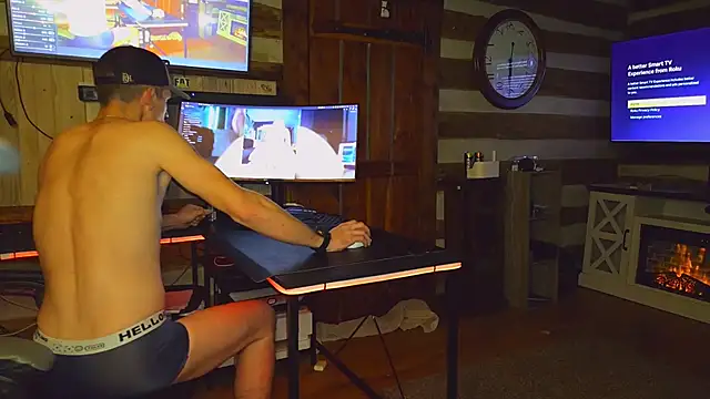 HARD 2QUIT online show from November 12, 2025, 10:04 am