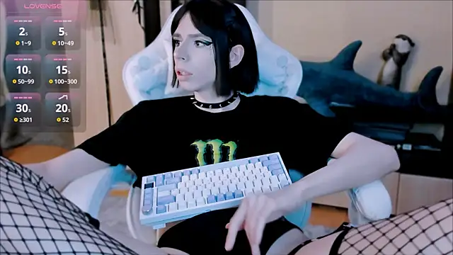 FemAlexa  online show from April 9, 2026, 7:08 pm