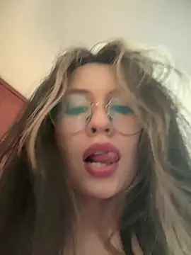 marie2  online show from January 23, 2025, 3:54 pm