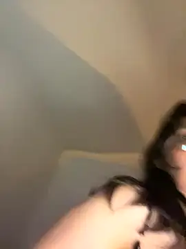 marie2  online show from October 3, 2025, 10:56 am