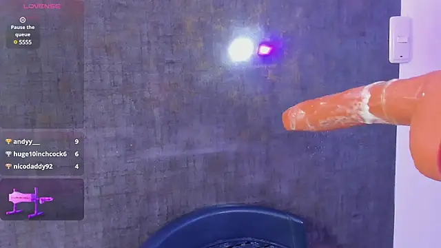 sophia vivas online show from January 30, 2025, 4:02 pm