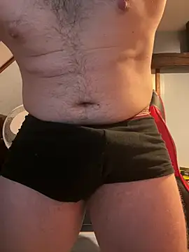 Snapshot of youlo71 chatting on February 9, 2025, 2:18 pm youlo71 online show from February 9, 2025, 2:18 pm