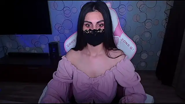   Yasmina   online show from July 4, 2026, 4:40 am