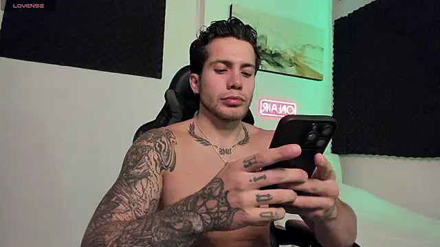 LucianSinclair online show from March 11, 2026, 3:12 am