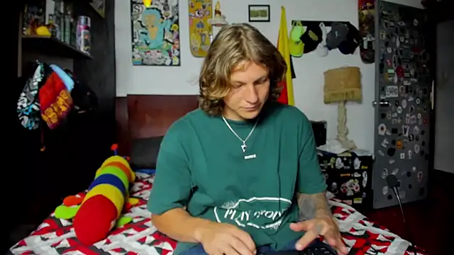 Tom Krakow online show from February 13, 2026, 7:21 pm